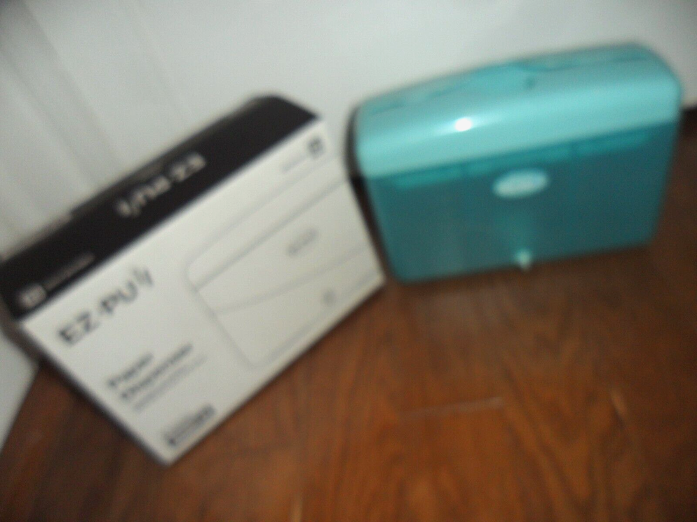Ez-Pull Countertop SLIMFOLD Hand Towel Dispenser Turquoise for Kitchen/Bathroom
