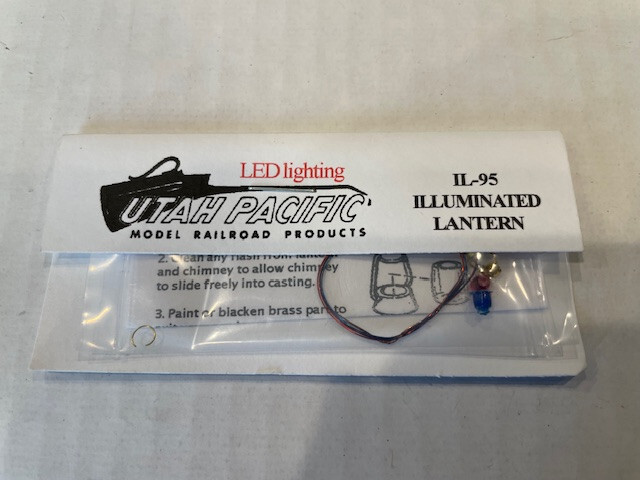 Utah Pacific #IL-95 Illuminated Lantern,  LED Lighting NEW-HO Scale