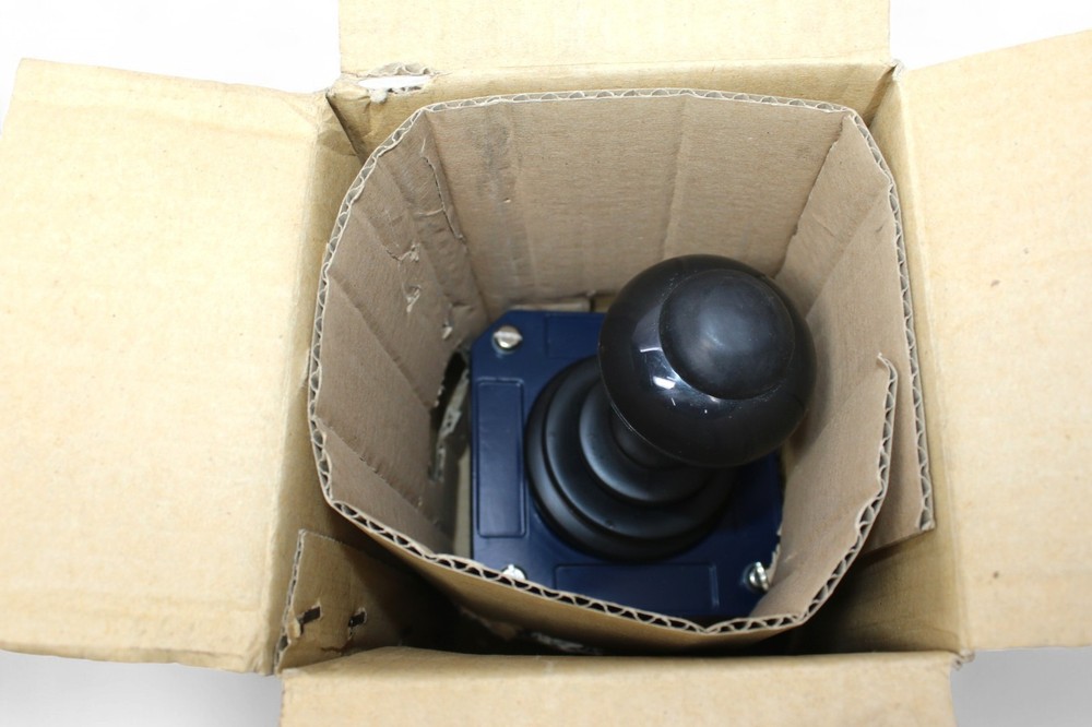 SCHMERSAL HLU 110-10T JOYSTICK
