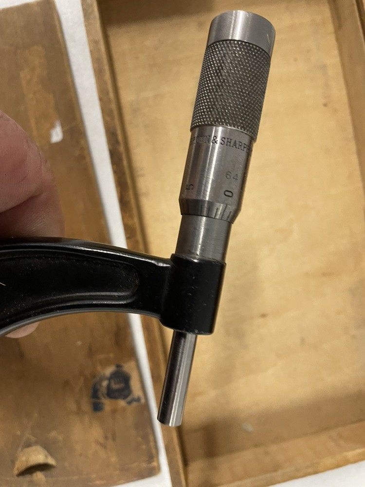Brown & Sharpe 3 - 4" Outside Micrometer