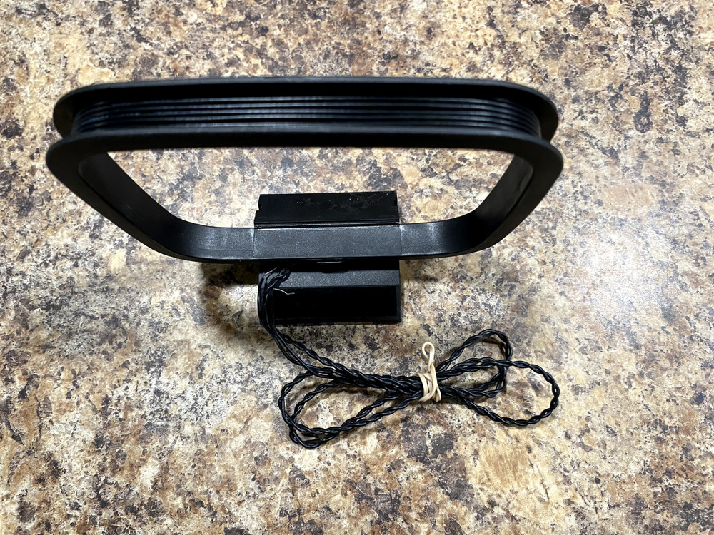 Antenna with 2 Wire Connection , Loop Antenna