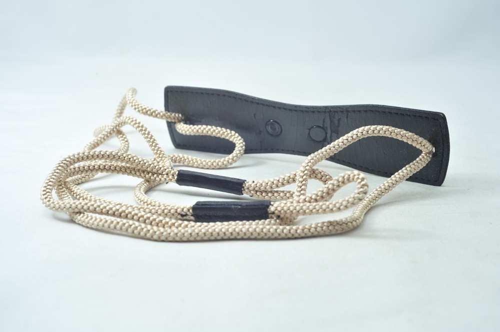 @ SakuraDo Camera @ Rare & Excellent @ Minolta Black Leather & Gold String Strap