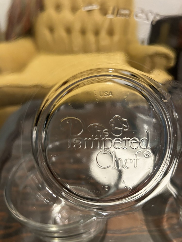 4 Set Pampered Chef Glass Measuring Prep Bowl