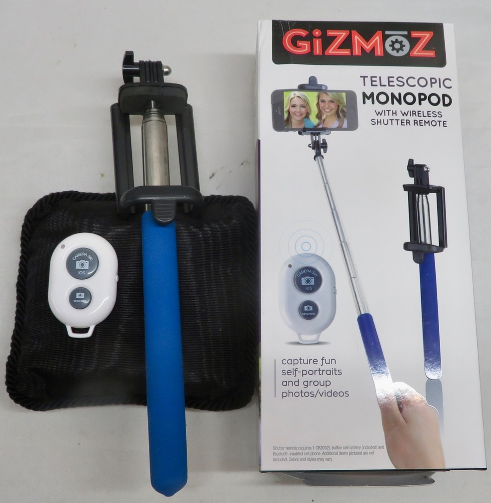 Extendable Handheld Selfie Monopod with Bluetooth Remote Wireless Shutter
