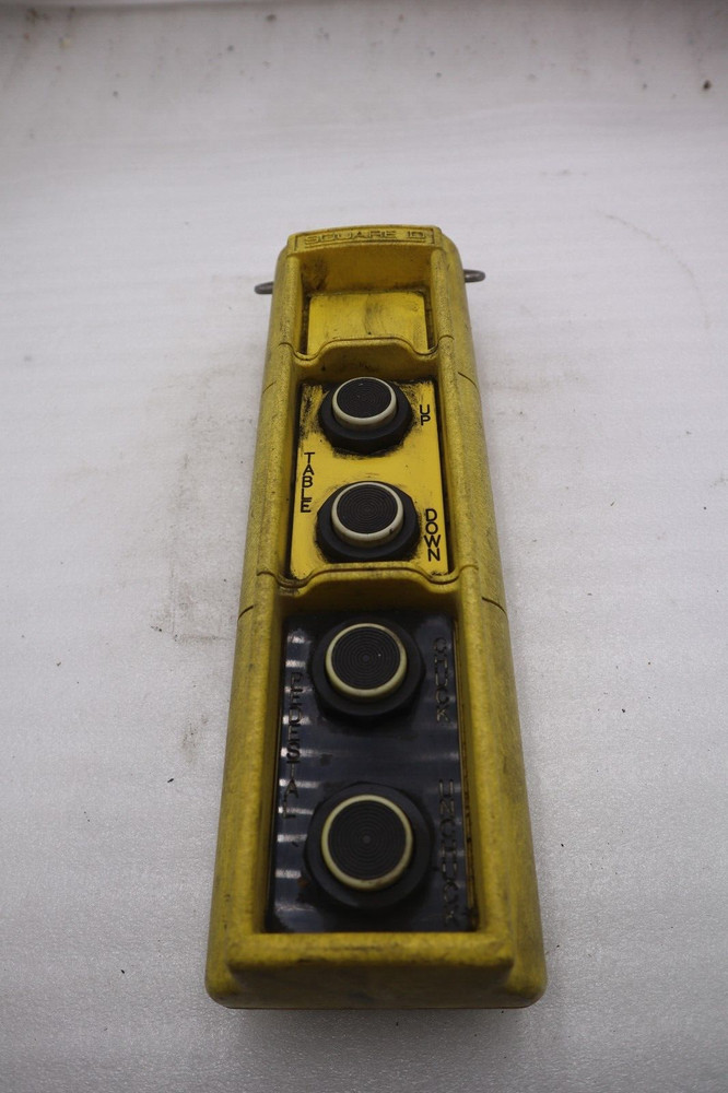 SQUARE D PENDANT CONTROLLER SKYP4 STOCK #4702