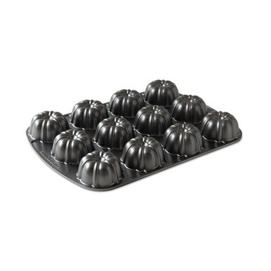Nordic Ware Bundt® Brownie Pan
