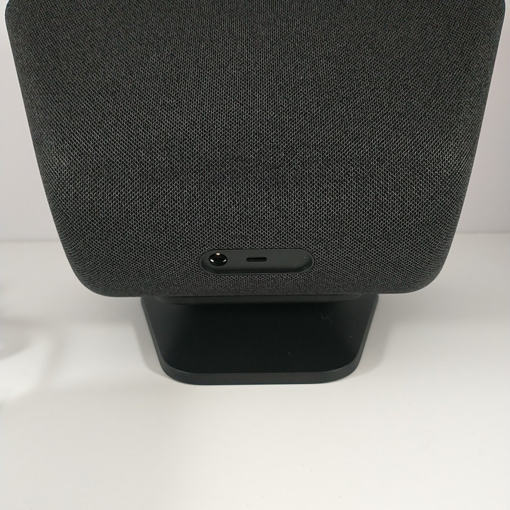 Amazon - ECHO SHOW 8 - A8H3N2 - Touch Screen Smart Speaker With Stand
