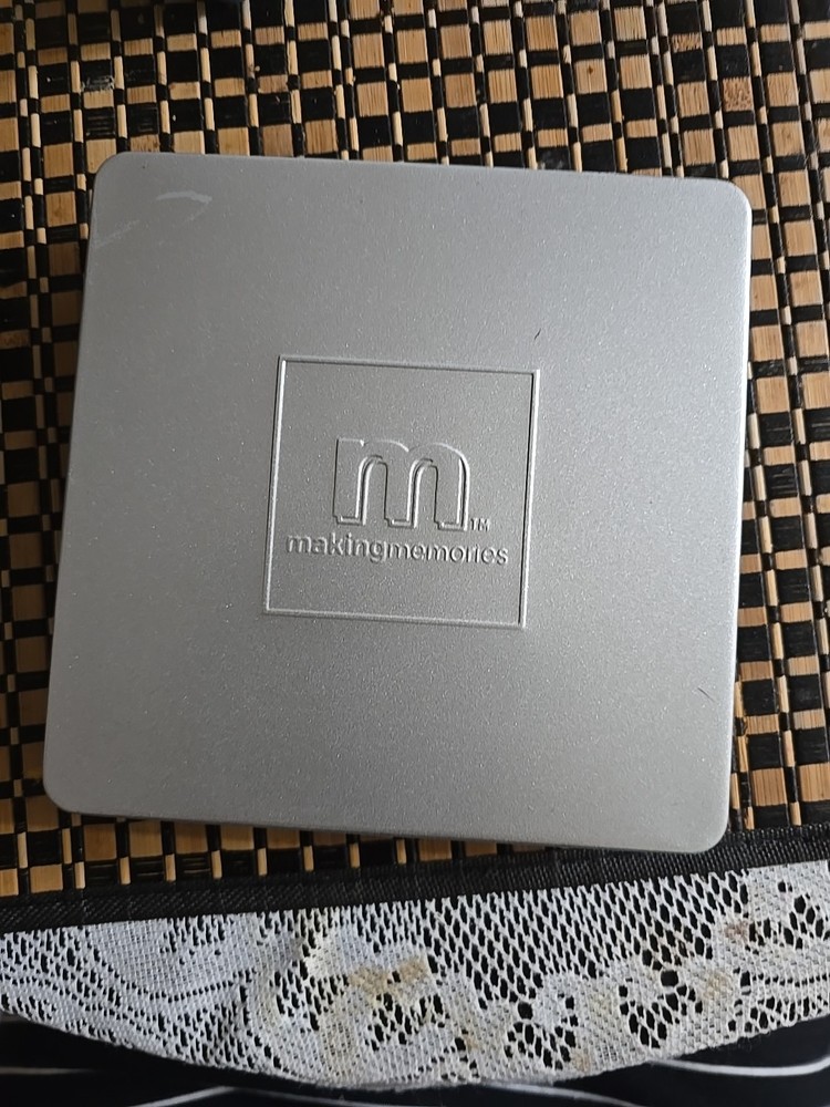 Making Memories Craft Tool Kit For Scrapbooking