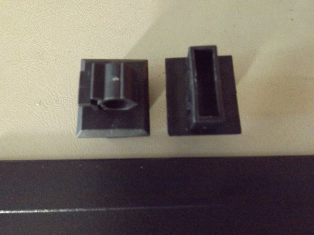 Pearington Divider For Multiple Computer Charging Station iPad Chromebook Laptop