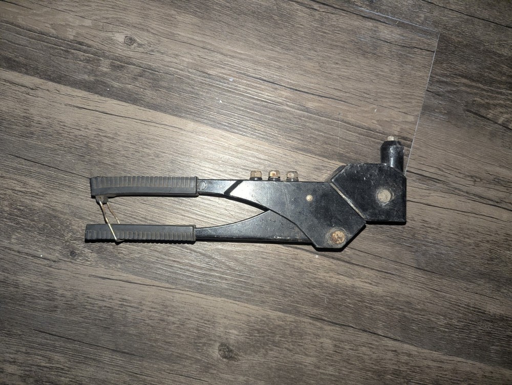 Black Hand Riveter Tool with Interchangeable Nozzles, Metal Plastic