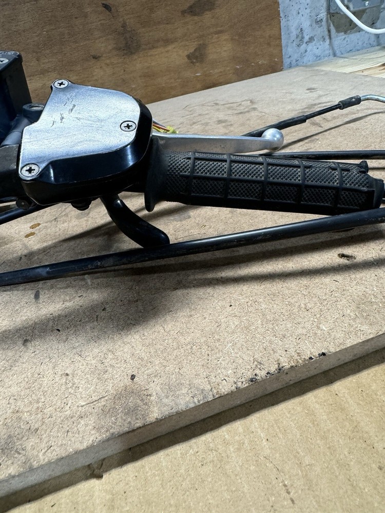 06 Suzuki Ozark 250 Complete Handlebars