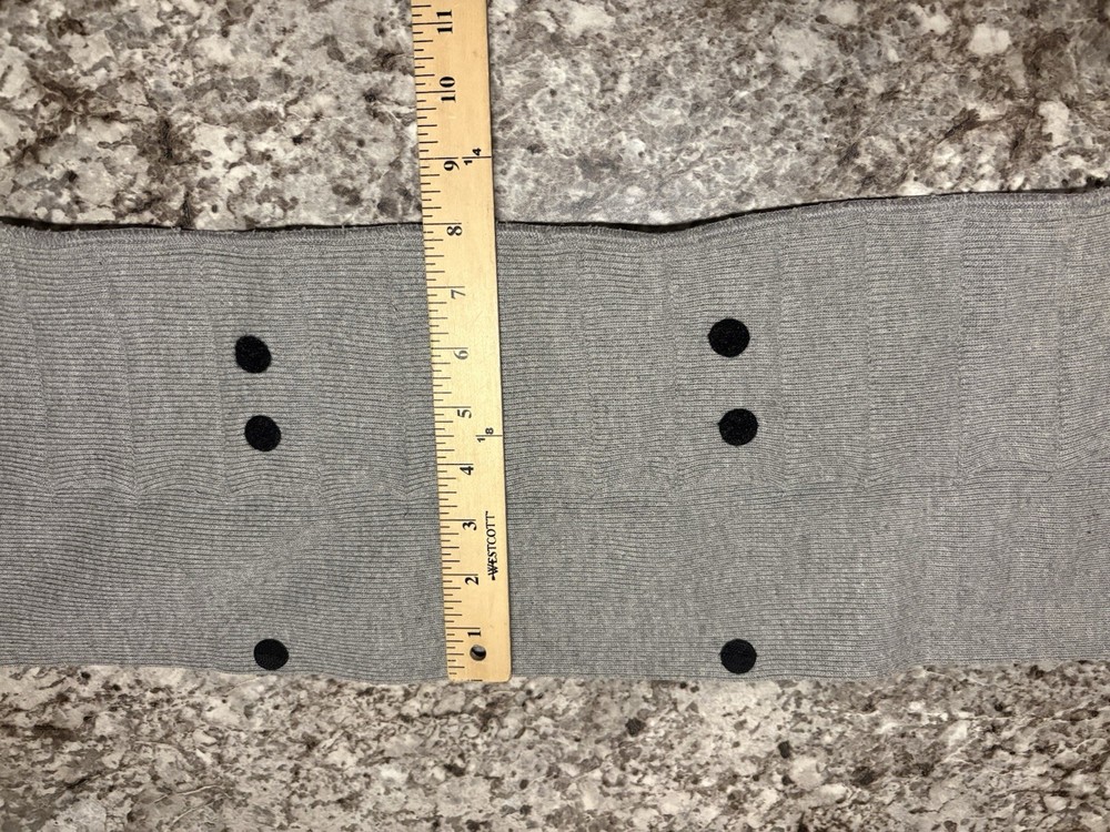 Case Knife Protector: Holds 18 Knives