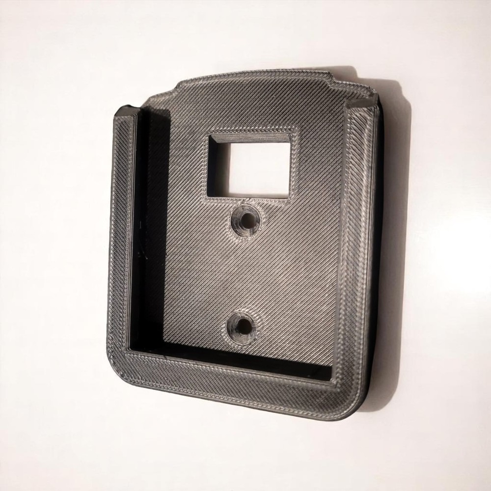 Bosch 18V Battery Wall Mount