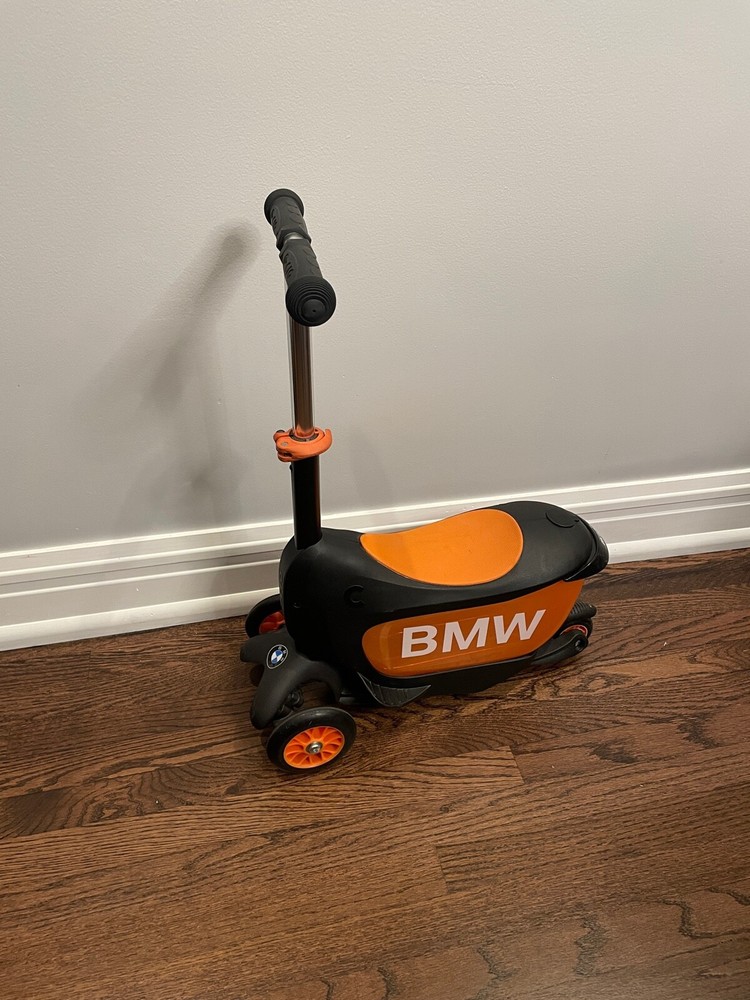 BMW Kids Scooter - m-cro