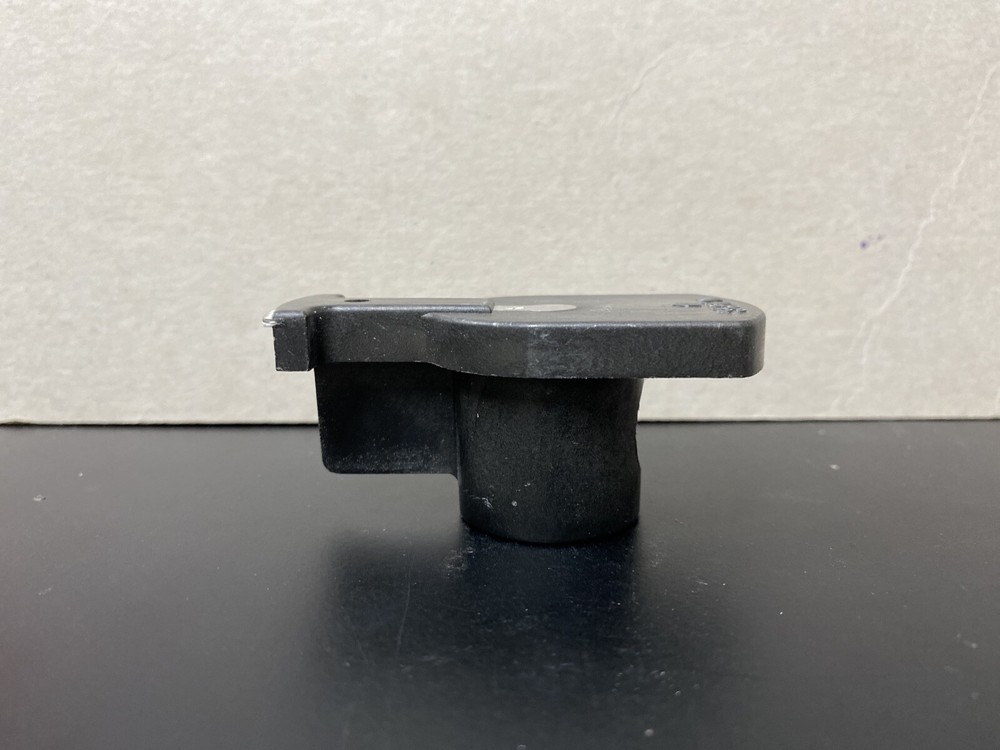 New Old Stock Lazorlite Distributor Rotor #L12-5431