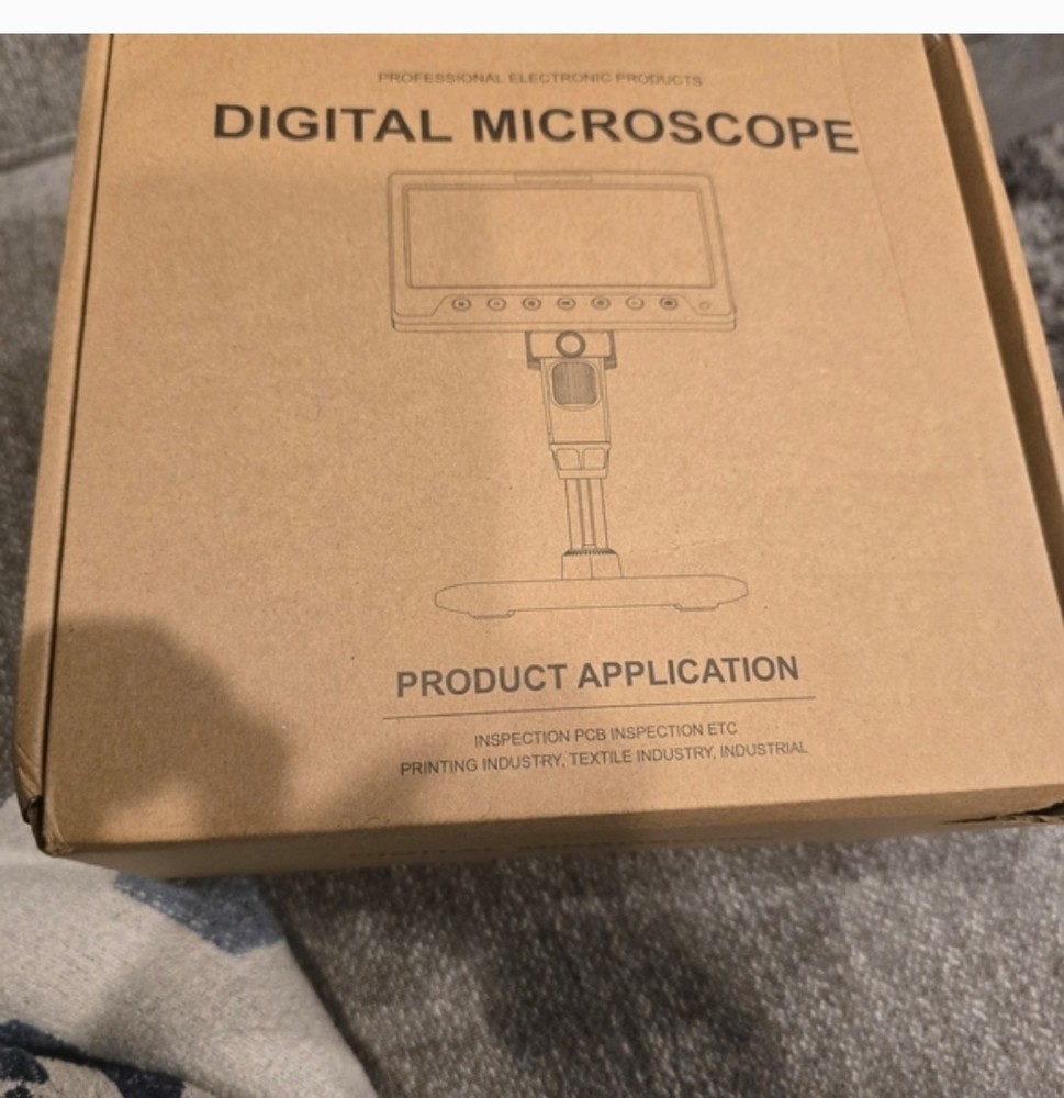 Digital Microscope with LCD Display for Inspection and Educational Use