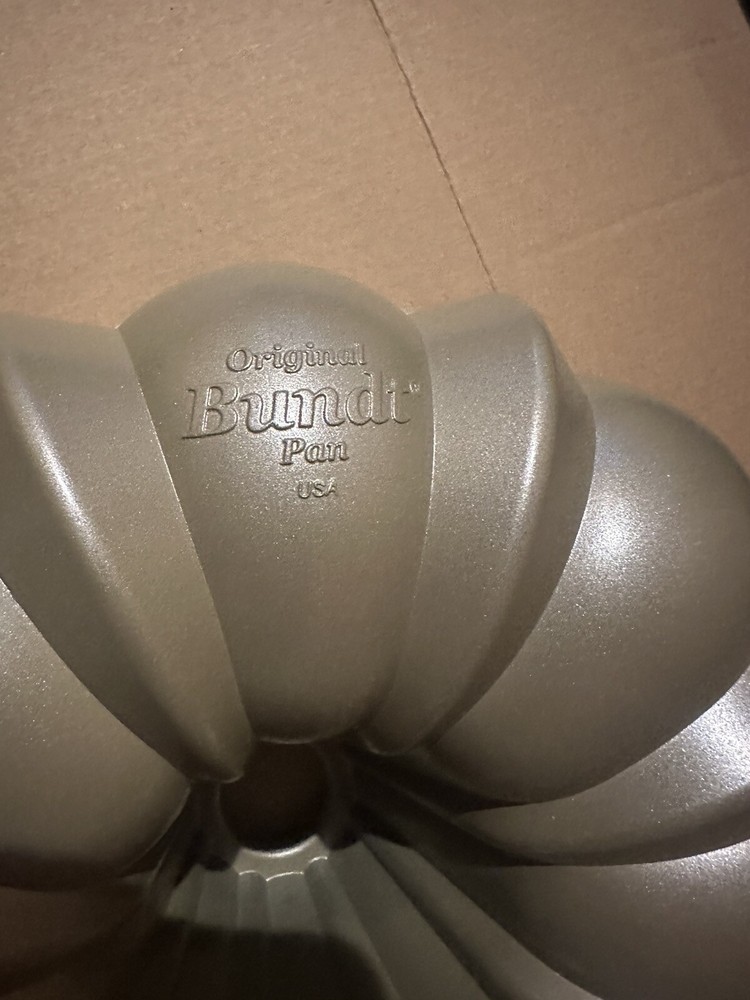 Original Bundt Pan