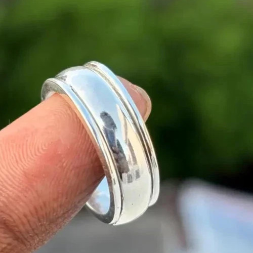 925 Sterling Silver, Solid Silver, Band Ring, Modern yet Ethnic Look, Spinner
