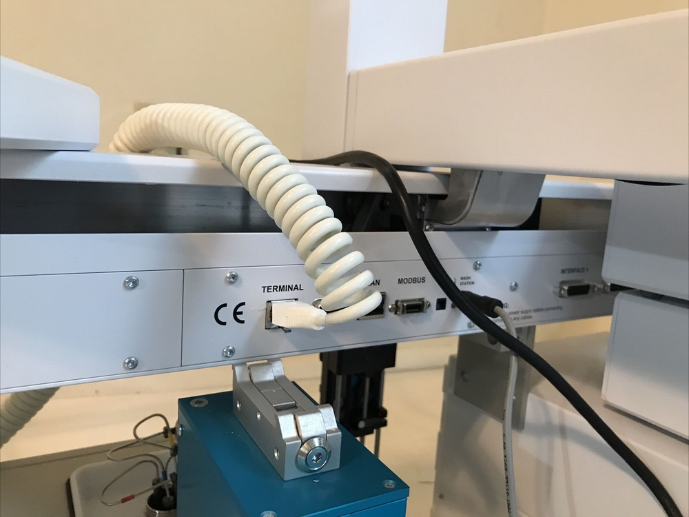 MICROCAL GE PAL XY 012-02A AUTOSAMPLER Microcal XT