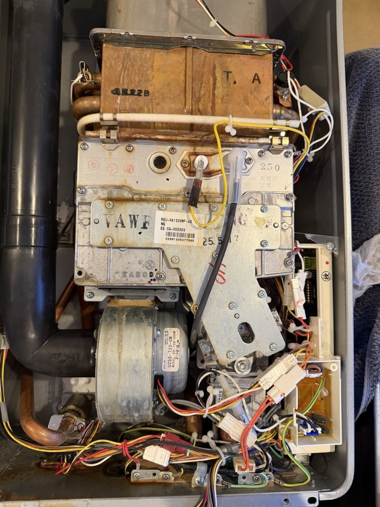 Rinnai RH180 Tankless Module REU-VA1320WF-US - Pulled Working but As-Is (#1)