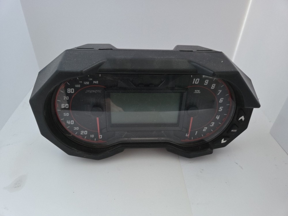 Polaris PRO R instrument Cluster Dash