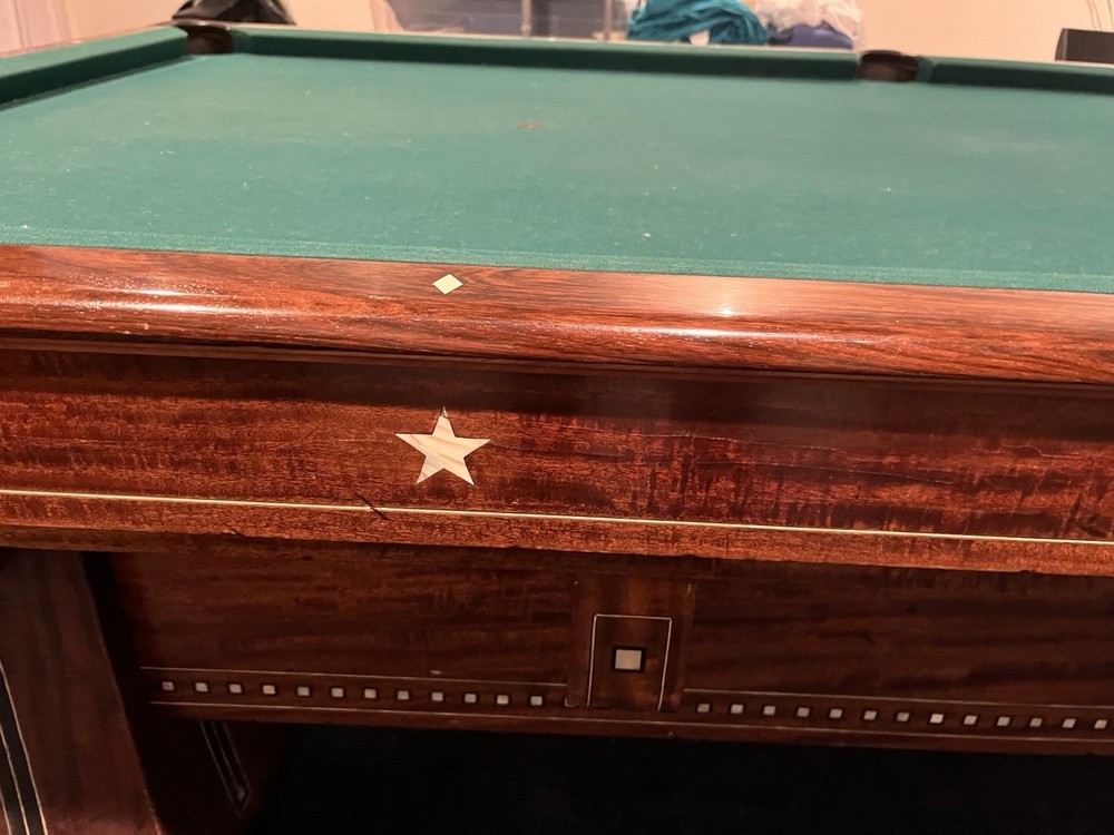 9 ft Brunswick Kling pool table