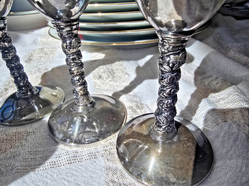 ANTIQUE Plator Silverstone Grape Leaf on Handle Goblet Made In Spain