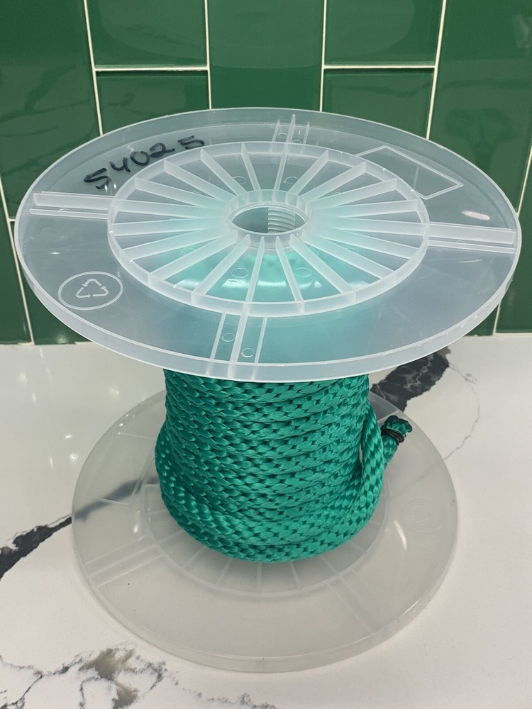 5/8in Green Solid Braid Polypropylene Rope Working Load Limit 325lbs. 37ft