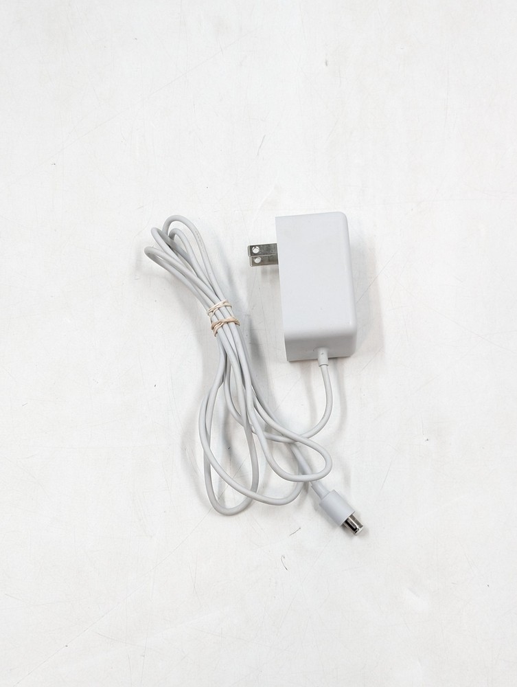 Amazon Echo Show 10 (3rd Gen) Smart Display - White (T4E4AT)