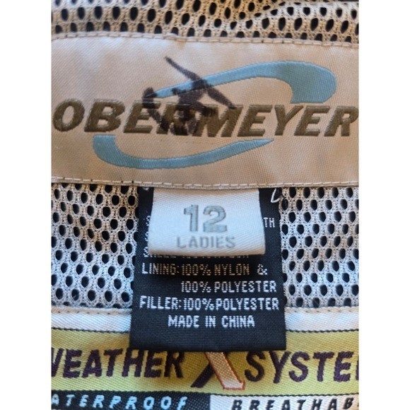 Obermeyer black ski / snowboard jacket Women's size 12