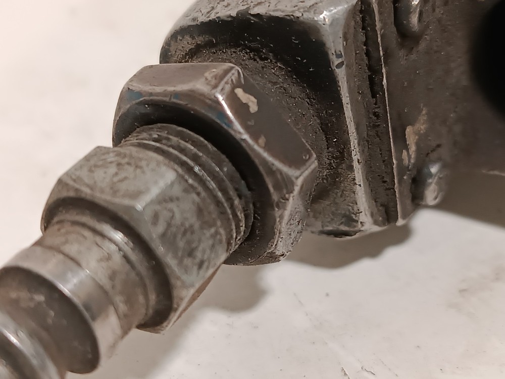 Ingersoll Rand 206E Air Sander Pneumatic Tool Device- light sanding/rust removal