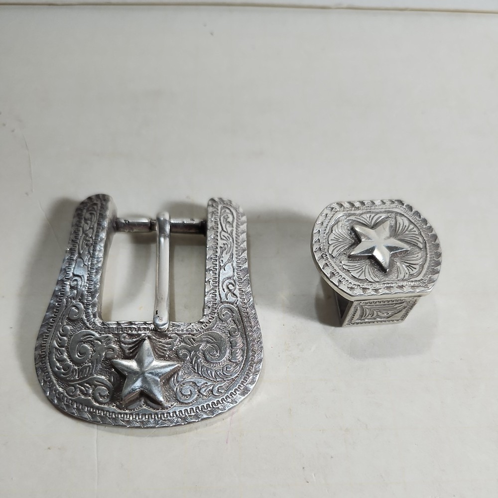 2 Piece Silver Engraved star Buckle Set Loop 1"