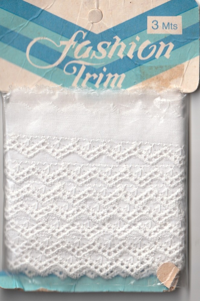 Vintage White 2cm Zig Zag Edging Lace