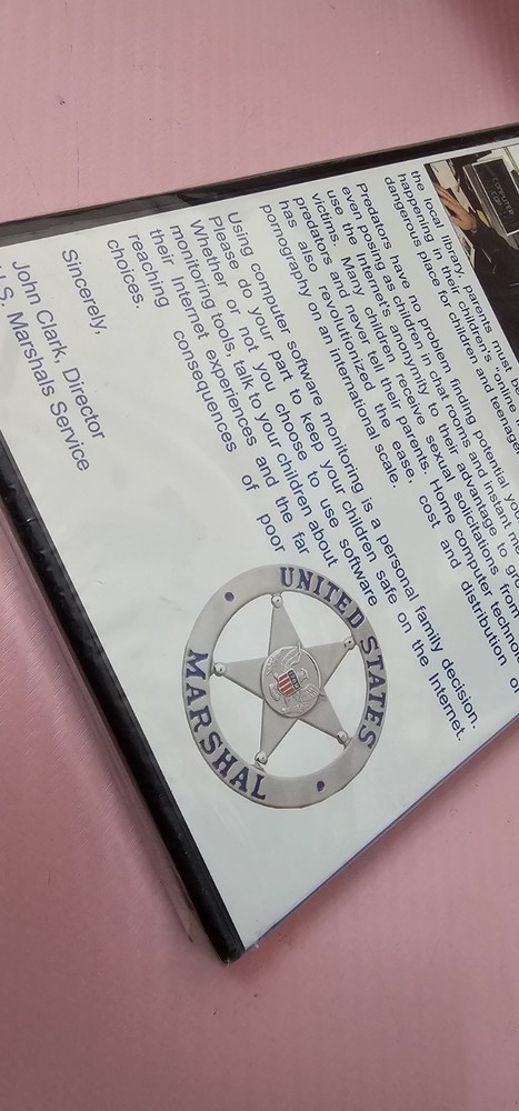 Keeping Our Children Safe Internet Computer Cop Deluxe Computer software NEW