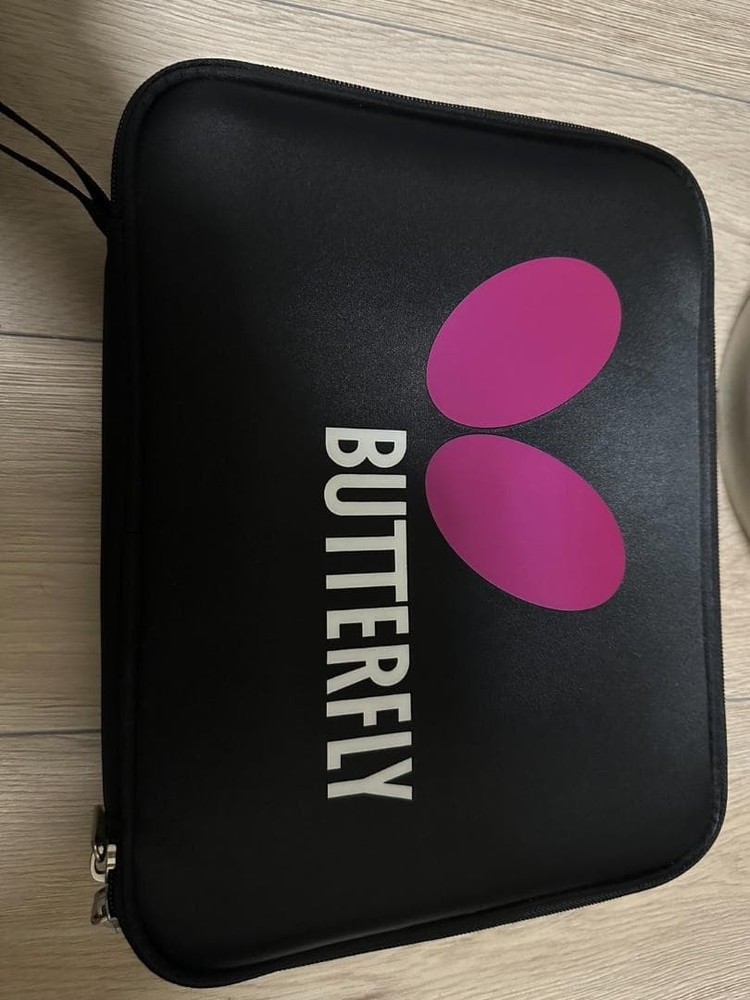 BUTTERFLY Table Racket Case
