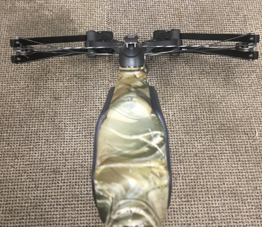 Barnett Crossbows GHOST 350 Carbon Line & Case