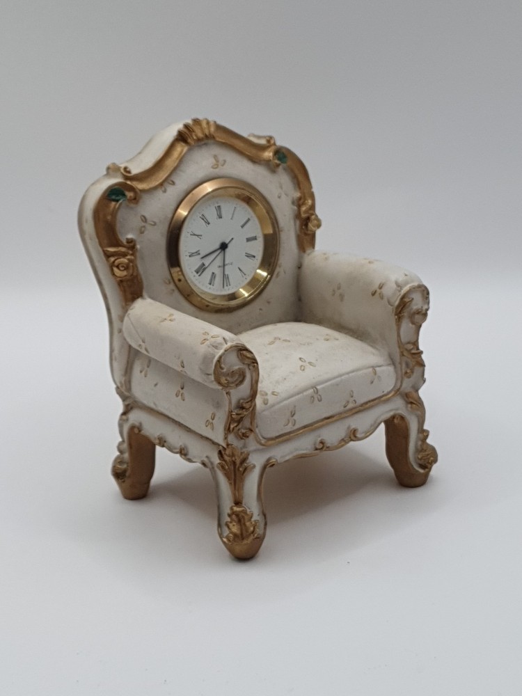 Vintage Collectable Miniature Clock