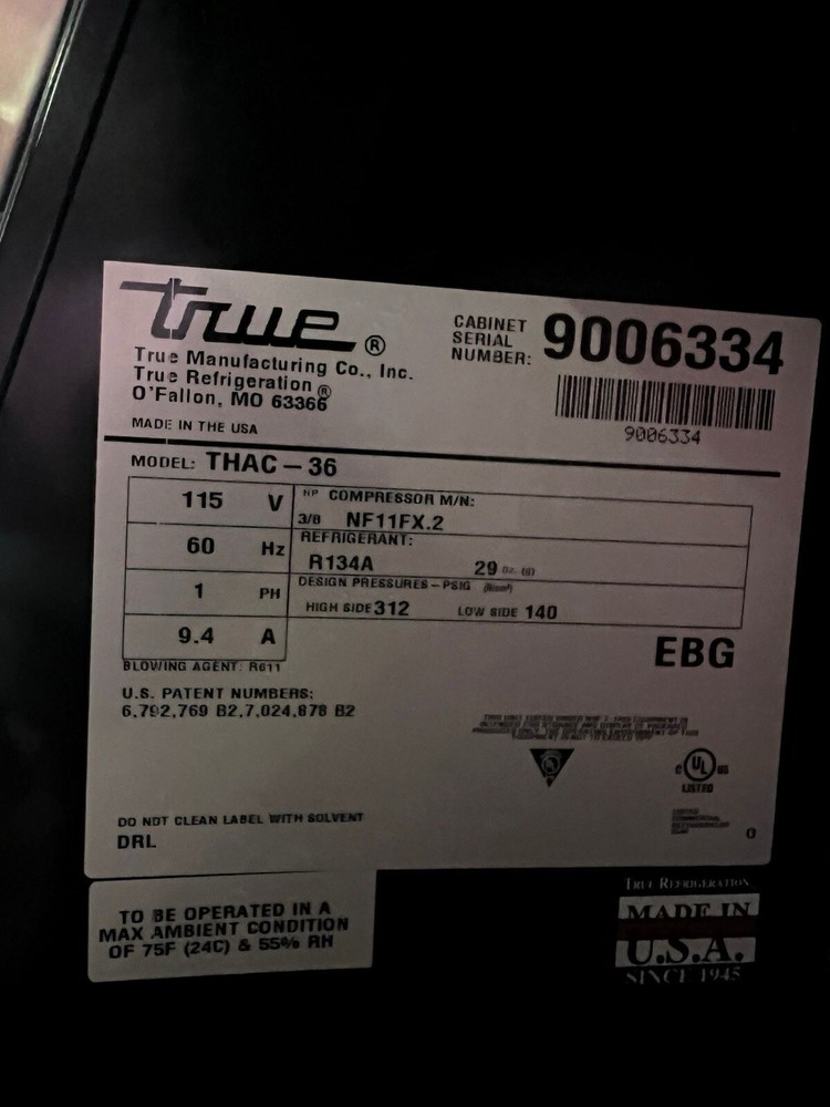 36” True THAC-36 open grab and go display cooler