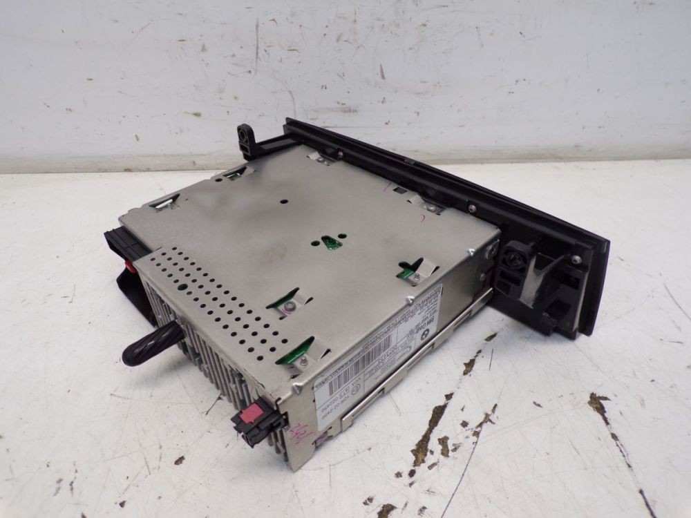 Radio/CD Changer Combo *CODE Not Available! Fits BMW 3 (E90) 330XI