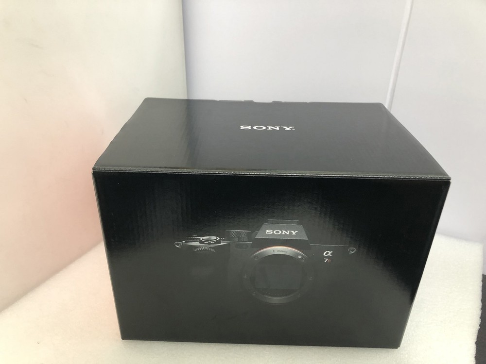 Sony a7R V Mirrorless Full-Frame Camera, Body Only