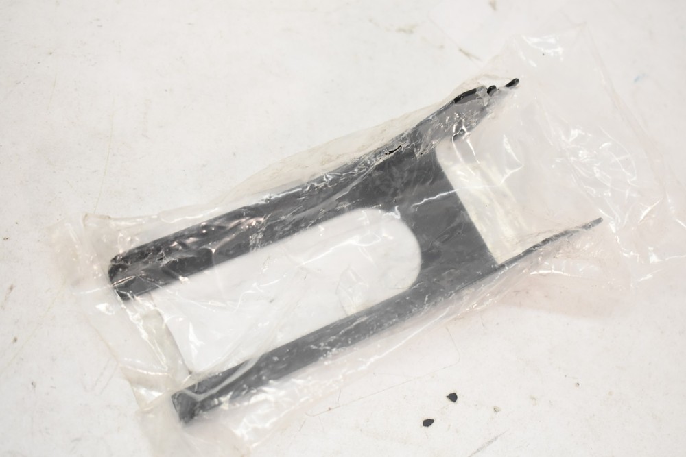 Black Metal Pegboard Hook for Tool Board 1-1/4" Handle 4" Deep 35 lbs Capacity