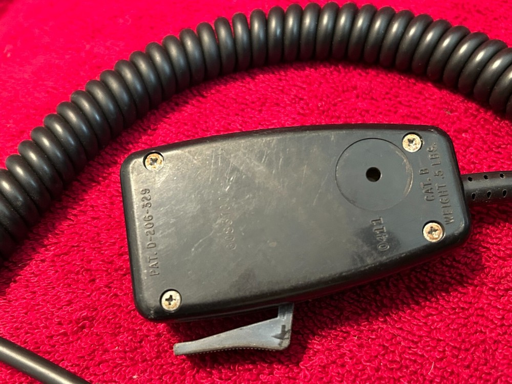 TELEX TEL-66T TRANSISTORIZED/NC DYNAMIC HANDHELD MICROPHONE