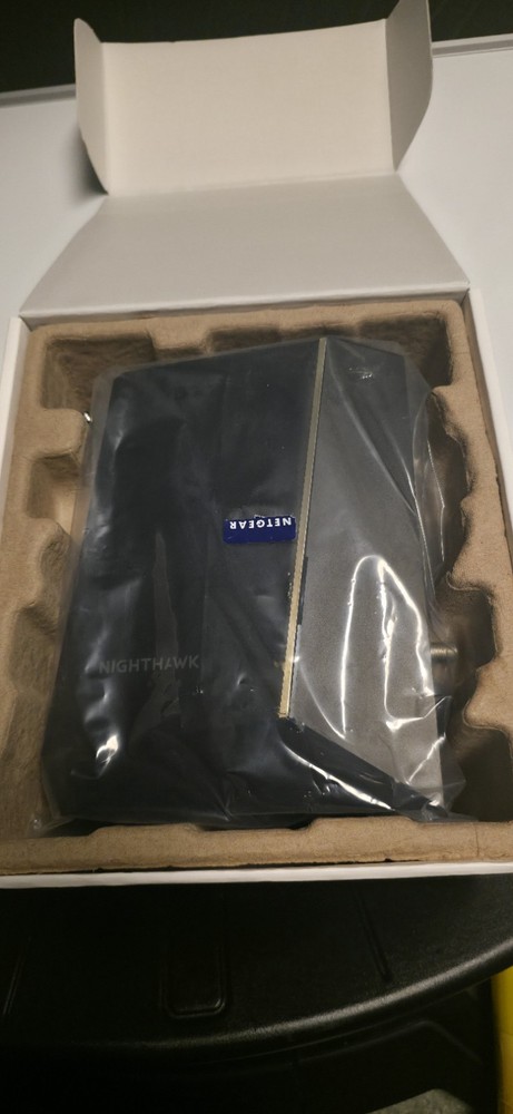 NETGEAR Nighthawk CM3000 DOCSIS 3.1 Mid/High-Split 2.5Gbps Cable Modem Tested