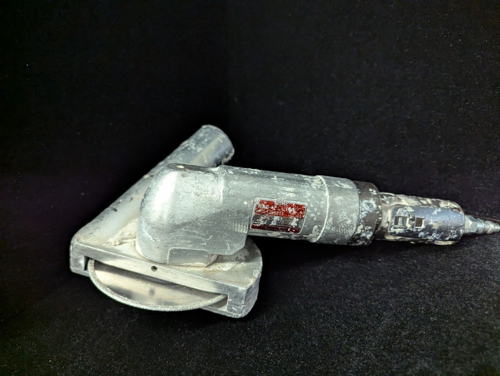 NPK NAG-1F Pneumatic Angle Grinder