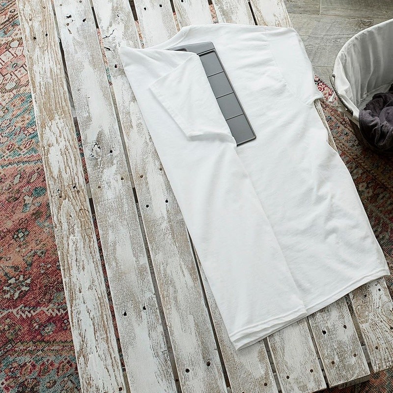 Shirt Folding Tool Uniformly Fold Clothes Space Saving Easy Glide Handle New