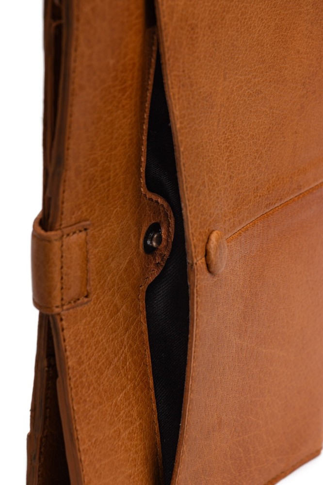 MUUD CARITA needle case