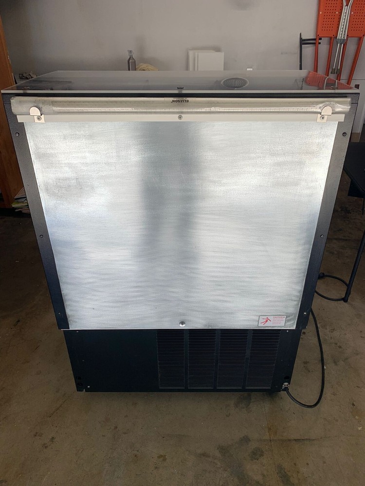 34 by 34 by 46 inch self-serve refrigerator merchandiser
