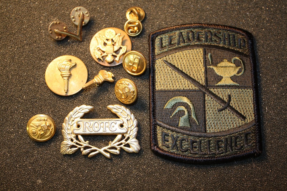 Old ROTC Insignia Grab Bag 1960'-80's+ misc Brass buttons plus ROTC Patch