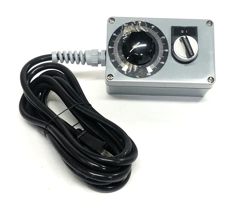 Unbranded Variable Auto Transformer 2-061-0060 NOS