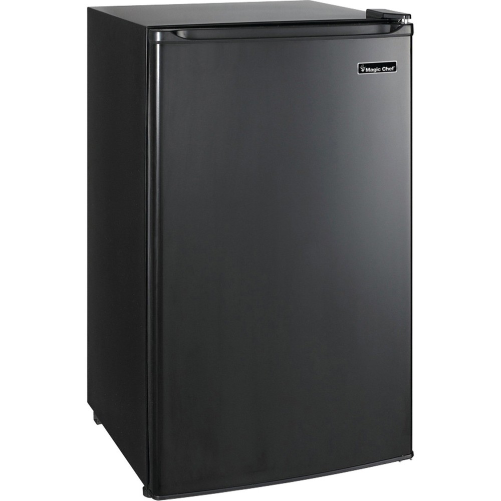 Magic Chef MCBR350B2 Refrigerator 3.5 Cu Ft Black